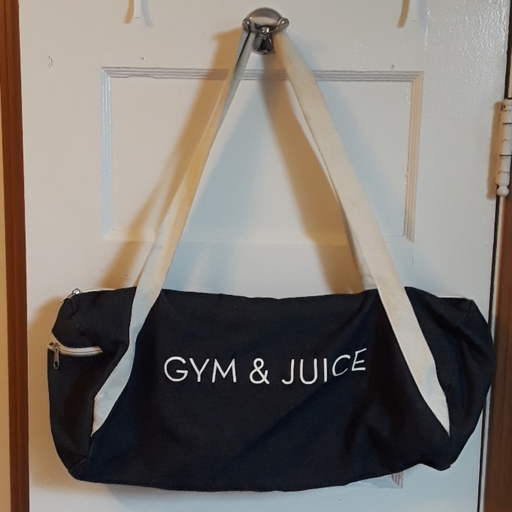 PRICE REDUCED! Women's Gym Bag